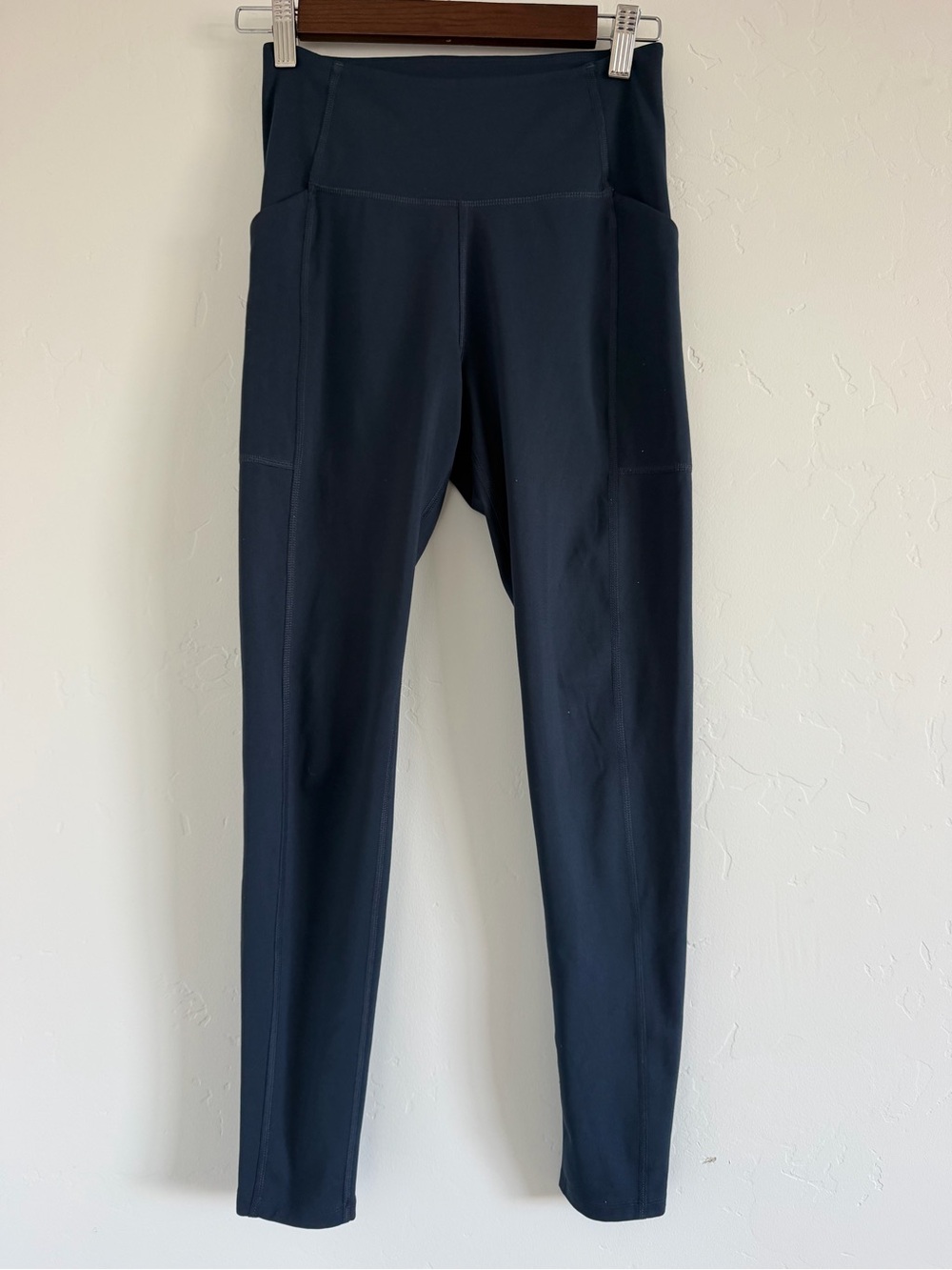 Girlfriend Collective Compressive High Rise Leggings Size S Navy Blue 7/8